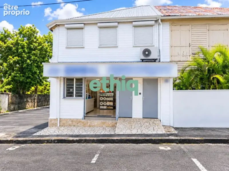 Photo Appartement à Basse-Terre au prix de 378 000€