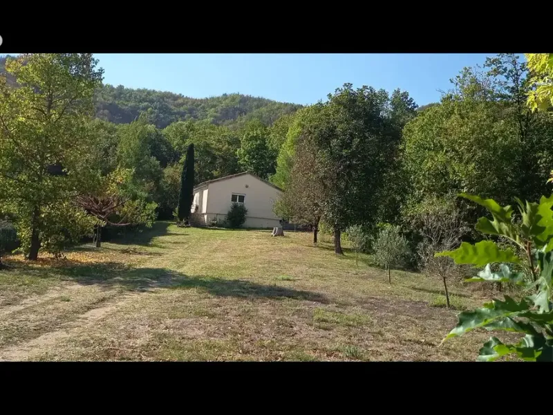 Photo Maison à Meyras au prix de 219 000€