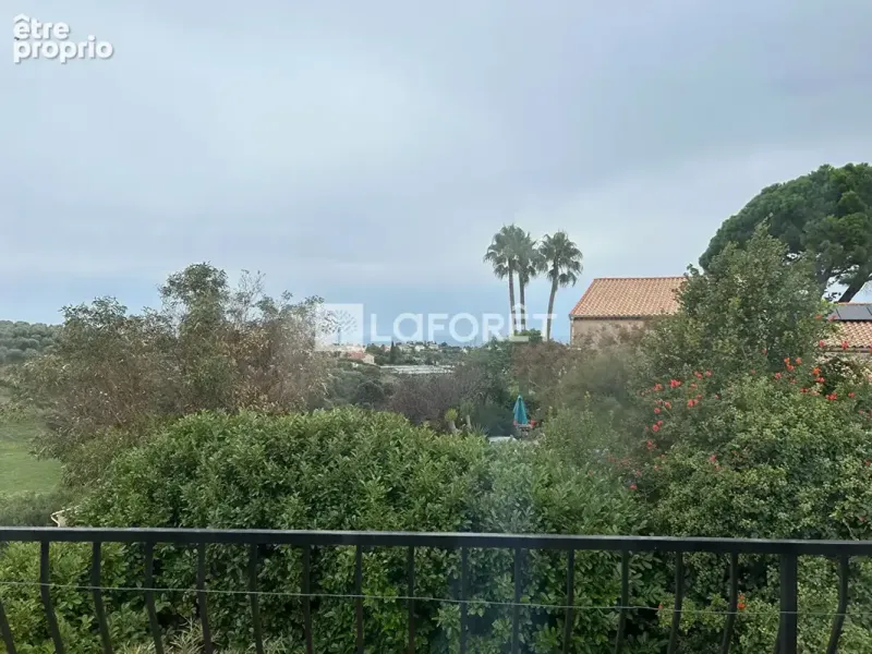 Photo Maison à Vence au prix de 355 000€