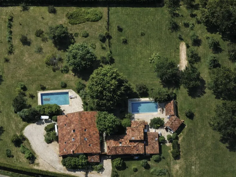 Photo Maison à Saint-Vite au prix de 449 000€