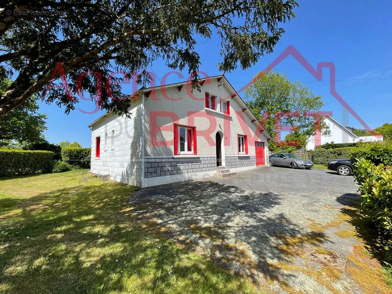 Photo Maison à La Chapelle-Des-Marais au prix de 188 000€