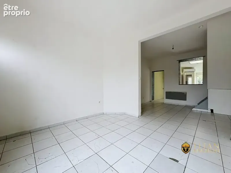  Maison mitoyenne de 58m² - 2 chambres - combles aménageables - jardin - Hondschoote (59122) - Titan immobilier