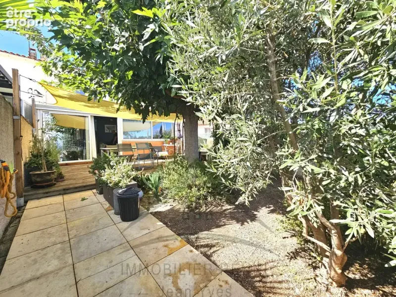 Photo Maison à Chateauneuf-Les-Martigues au prix de 349 000€
