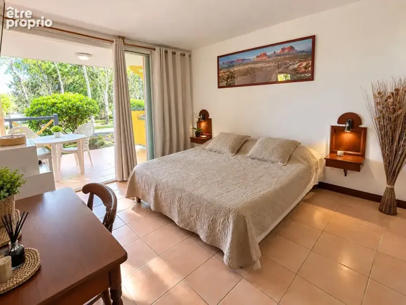 Photo Appartement à Sainte-Anne au prix de 117 000€