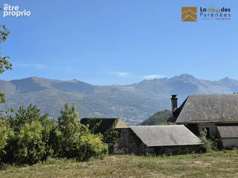 Photo Terrain à Salles au prix de 252 500€