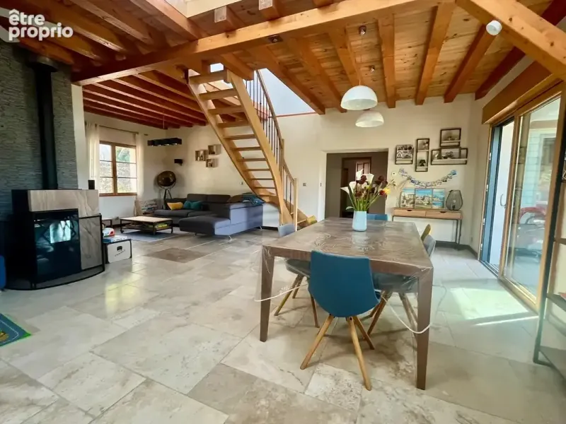 Photo Maison à Luynes au prix de 499 200€