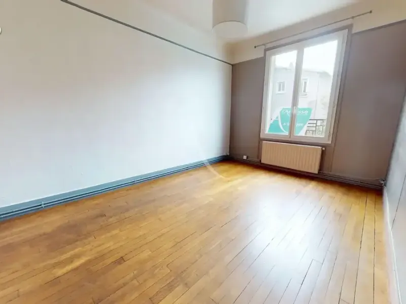 Photo Appartement à Vitry-Sur-Seine au prix de 162 000€