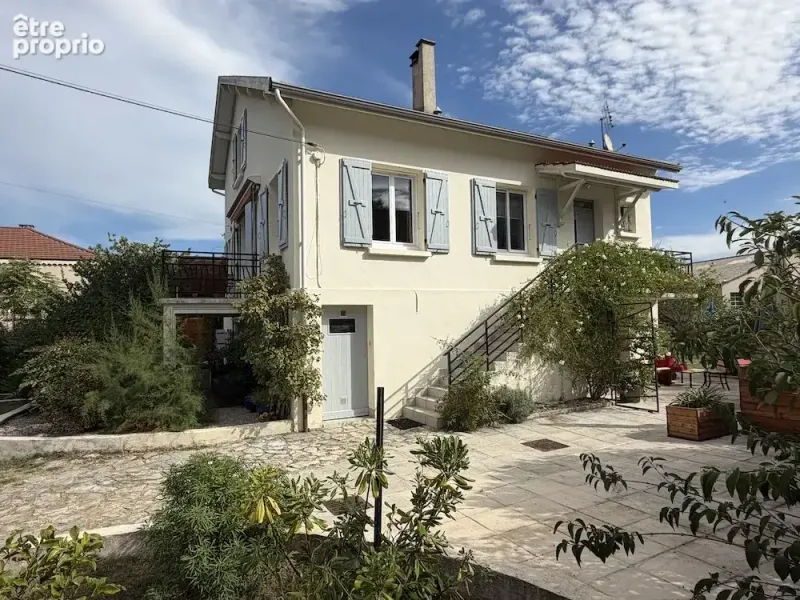 Photo Maison à Saint-Jean-En-Royans au prix de 325 000€