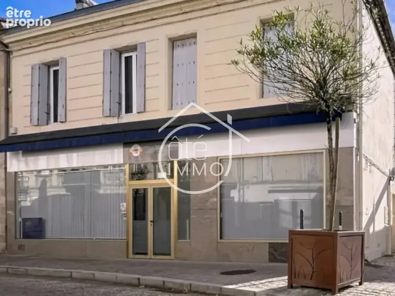 Photo Commerce à Castillon-La-Bataille au prix de 132 000€