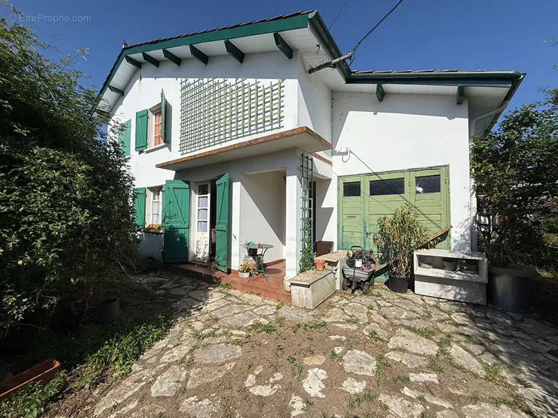 Photo Maison à Villeneuve-Sur-Lot au prix de 99 900€