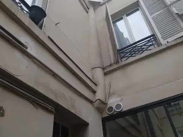 Photo Autres à Paris-9e au prix de 92 000€
