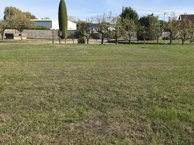 Photo Terrain à Soleymieu au prix de 118 000€