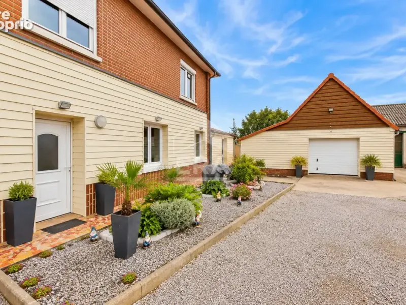 Photo Maison à Bollezeele au prix de 255 000€