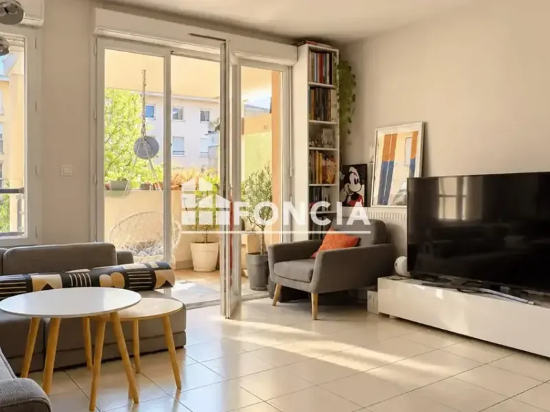 Photo Appartement à Oullins au prix de 340 000€