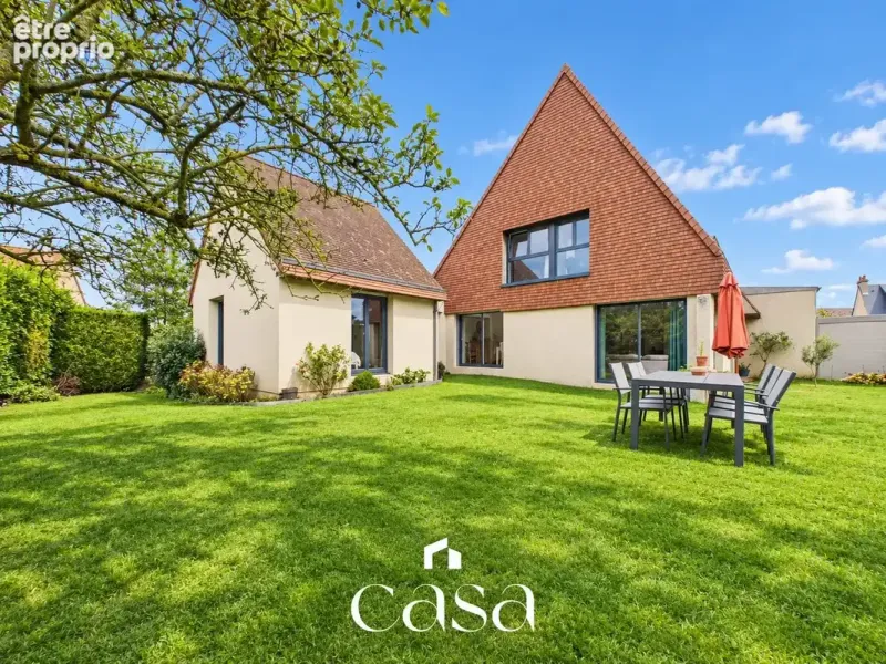 Photo Maison à Fontenay-Le-Marmion au prix de 376 000€
