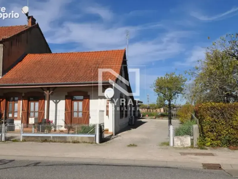 Photo Maison à Saint-Germain-Du-Bois au prix de 205 000€