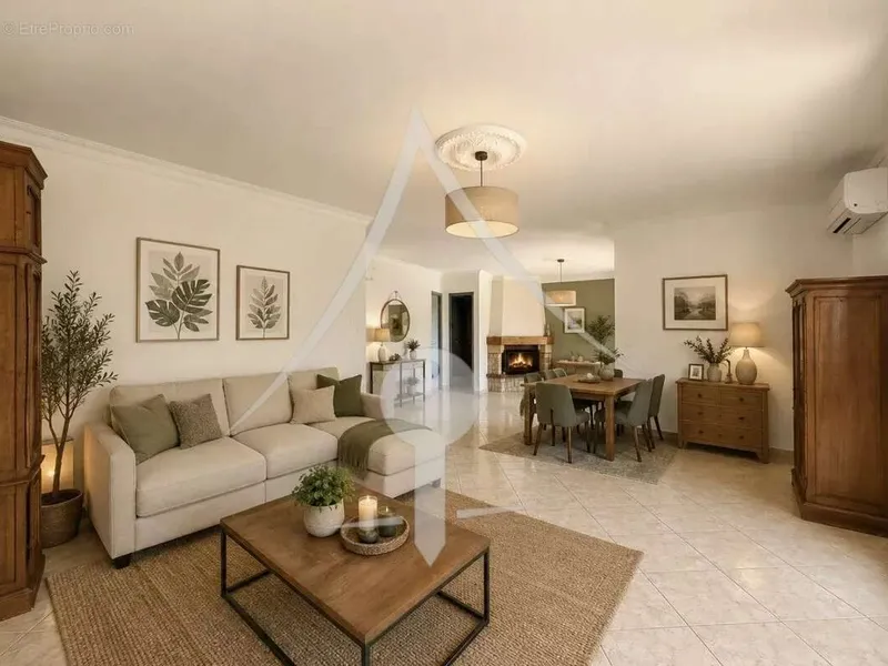 Photo Maison à Longages au prix de 329 000€