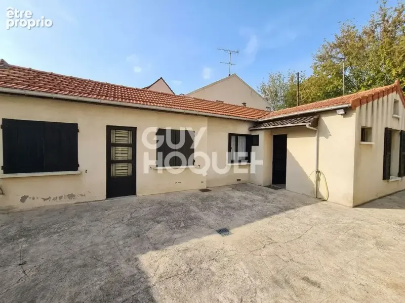 Photo Maison à Le Blanc-Mesnil au prix de 245 000€
