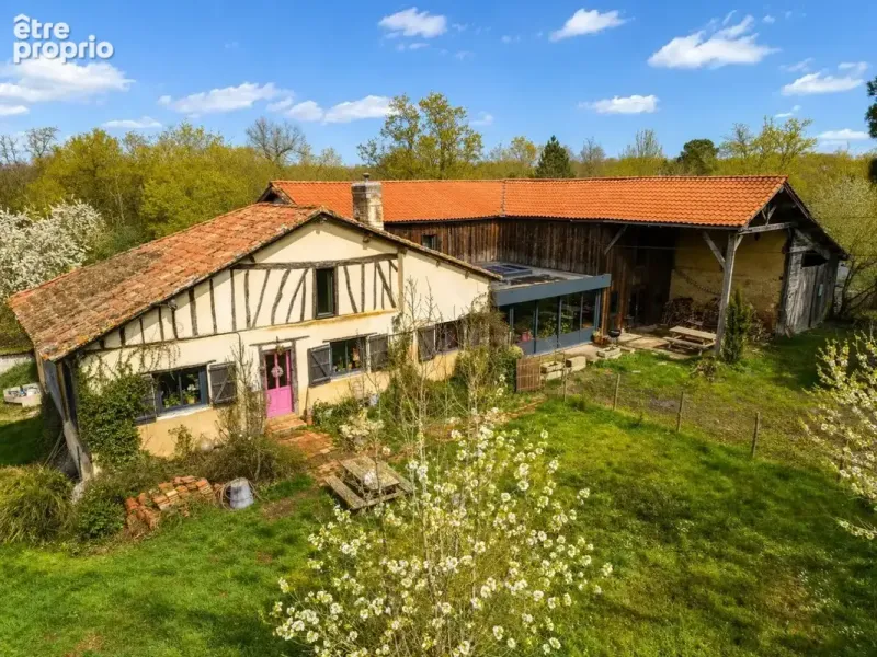 Photo Maison à Cazaubon au prix de 399 000€