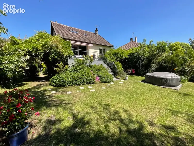 Photo Maison à Andresy au prix de 489 000€