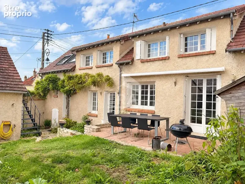 Photo Maison à Saintry-Sur-Seine au prix de 349 000€