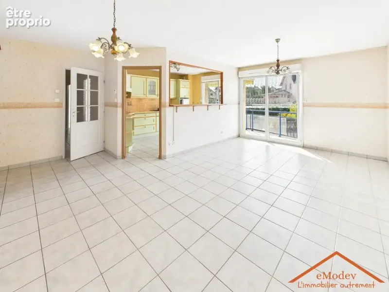 Photo Appartement à Thaon-Les-Vosges au prix de 145 000€