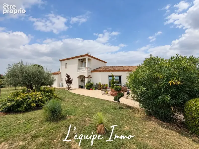 Photo Maison à Monbrun au prix de 615 000€