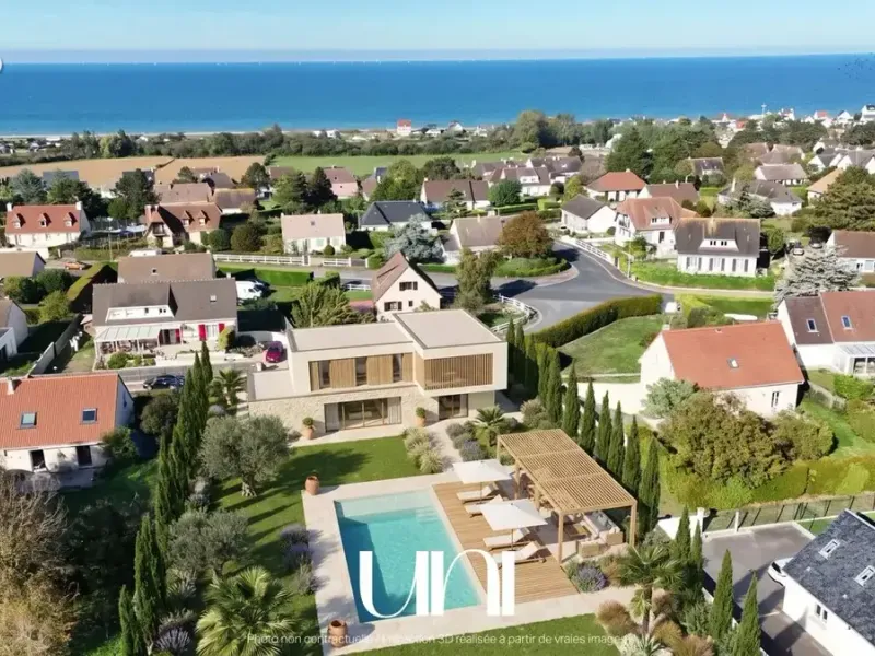 Photo Terrain à Ver-Sur-Mer au prix de 299 000€