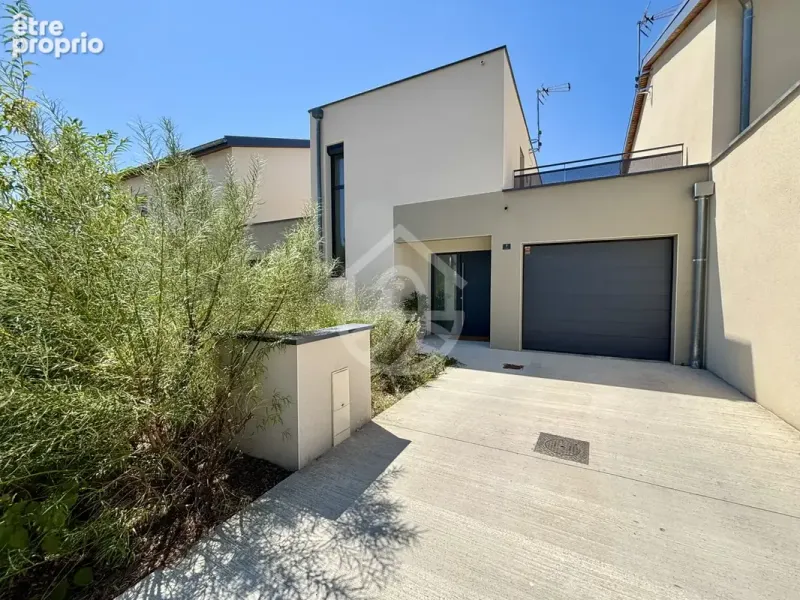 Photo Maison à Valence au prix de 360 000€