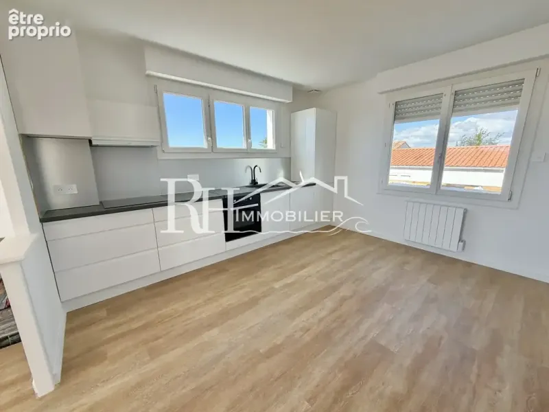 Photo Maison à L'ile-D'olonne au prix de 227 000€