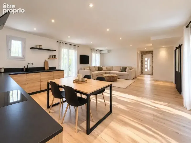 Photo Maison à Carros au prix de 579 000€