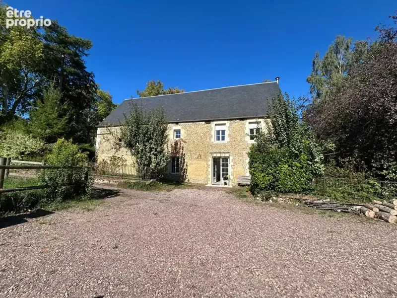 Photo Maison à Cleville au prix de 315 000€