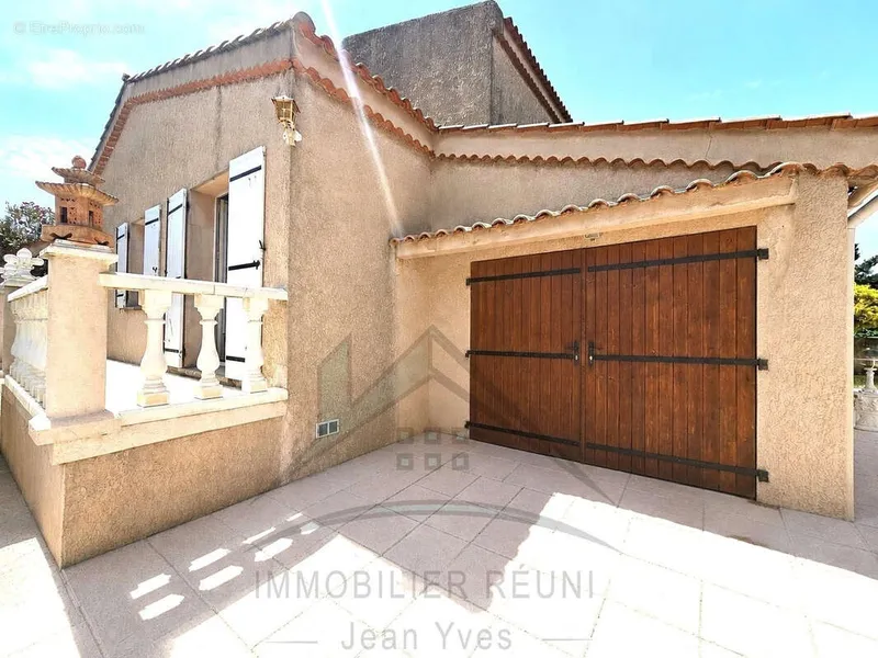 Photo Maison à Martigues au prix de 439 000€