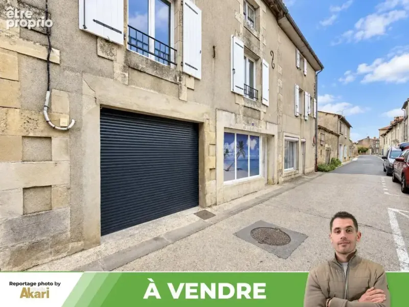 Photo Maison à Usson-Du-Poitou au prix de 56 000€