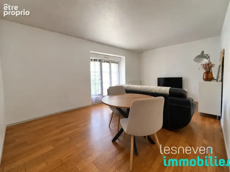 Photo Appartement à Lesneven au prix de 87 740€