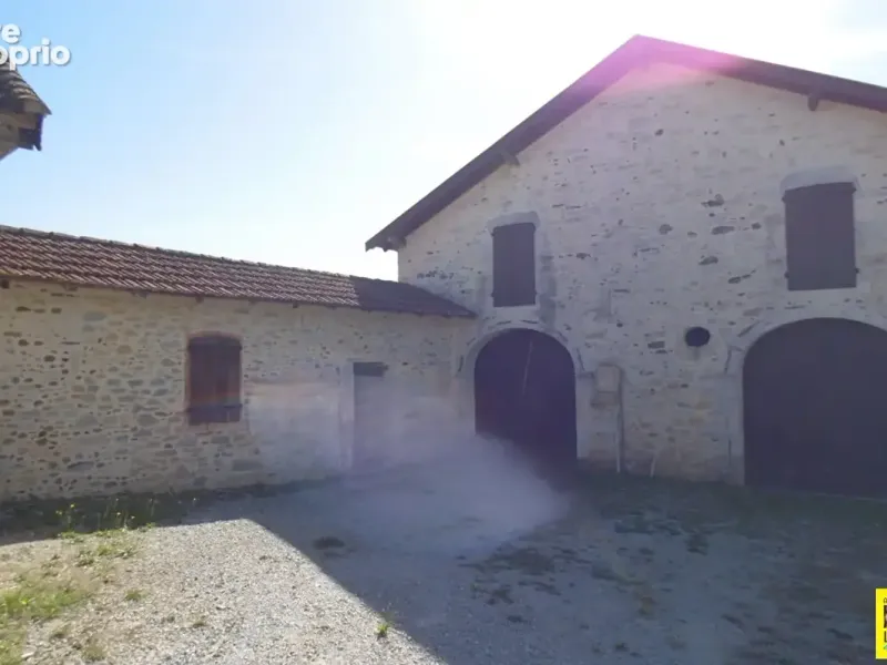 Photo Maison à Saint-Etienne-D'orthe au prix de 451 000€