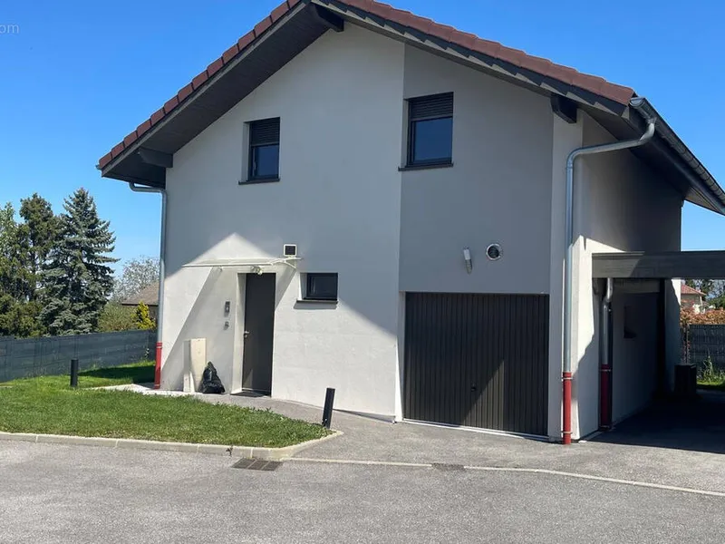 Photo Maison à Valleiry au prix de 490 000€