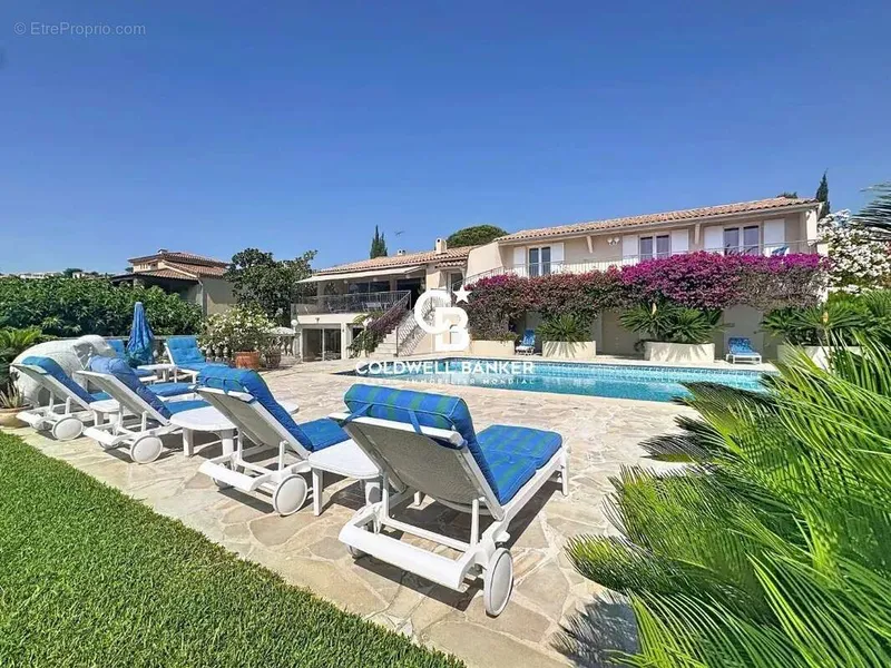 Photo Maison à Frejus au prix de 2 650 000€
