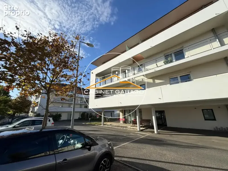 Photo Appartement à Avrille au prix de 202 920€