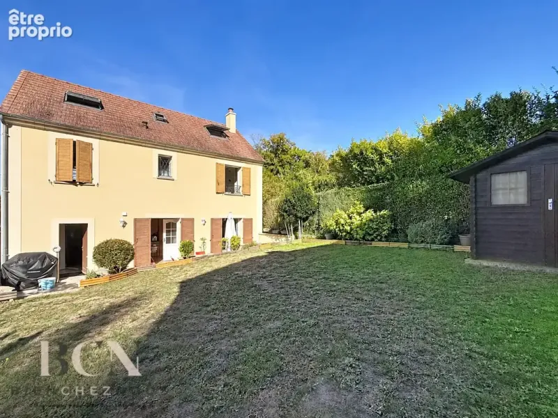Photo Maison à Asnieres-Sur-Oise au prix de 379 000€
