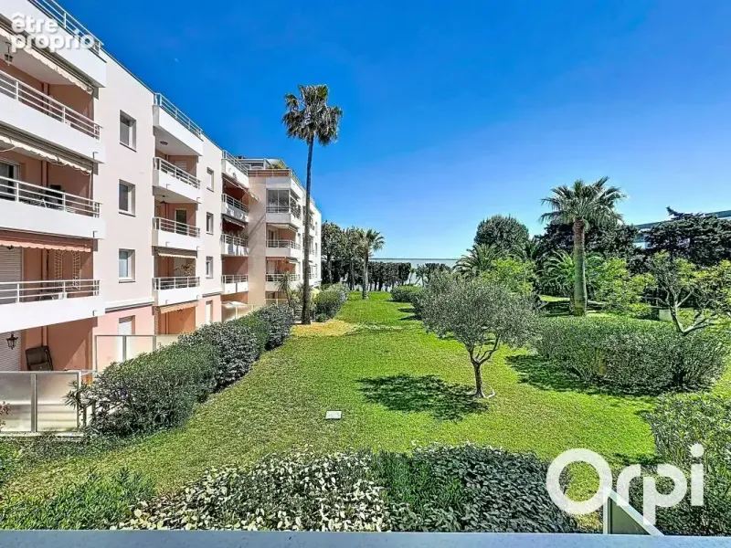 Photo Appartement à Villeneuve-Loubet au prix de 250 000€