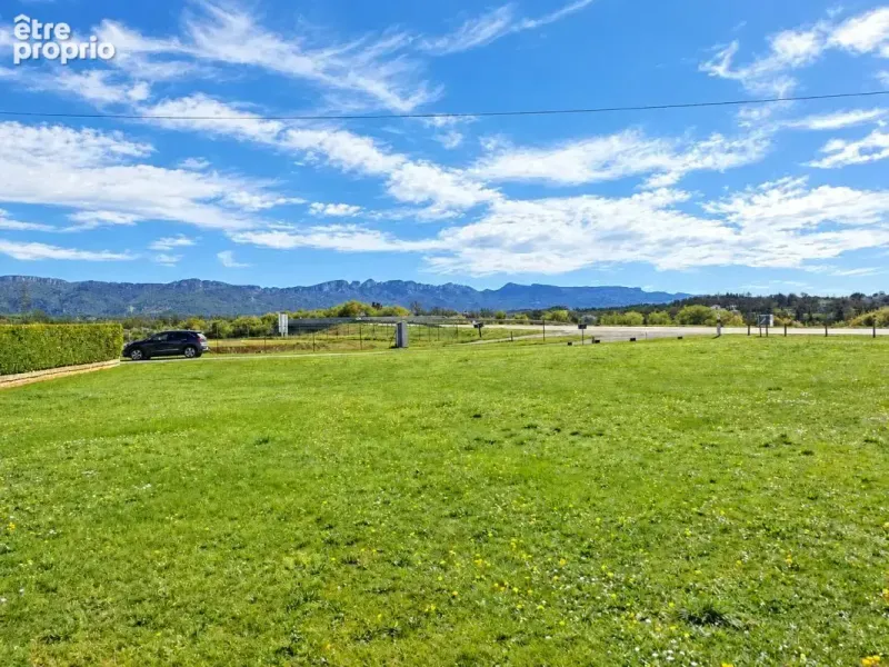 Photo Terrain à Malissard au prix de 88 000€