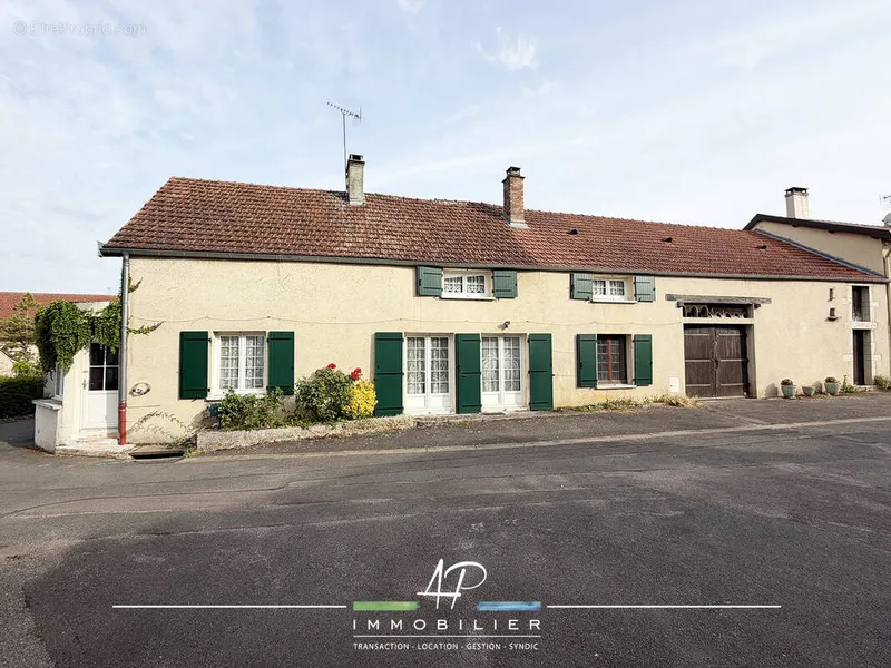 Photo Maison à Norges-La-Ville au prix de 210 000€