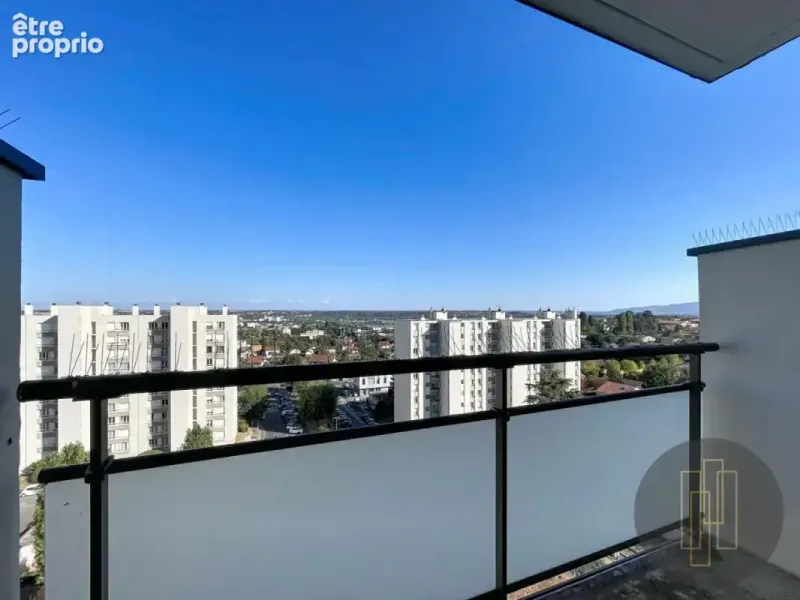 Photo Appartement à Villefranche-Sur-Saone au prix de 152 000€