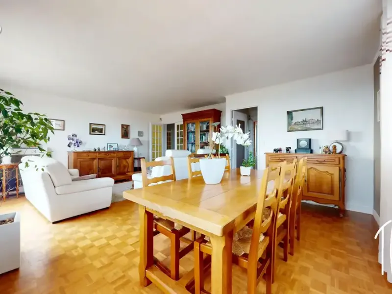 Photo Appartement à Thiais au prix de 229 900€