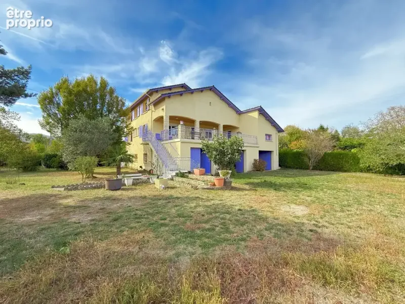 Photo Maison à Roiffieux au prix de 279 000€