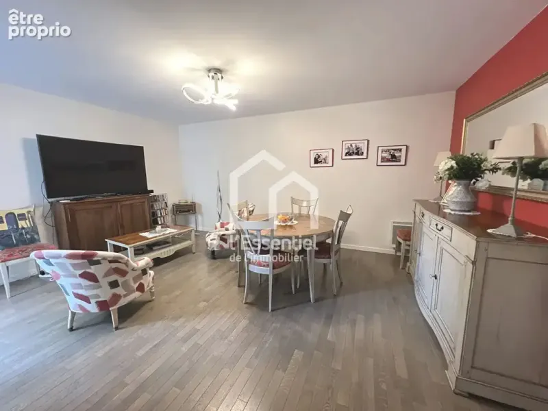 Photo Appartement à Verneuil-Sur-Seine au prix de 295 000€