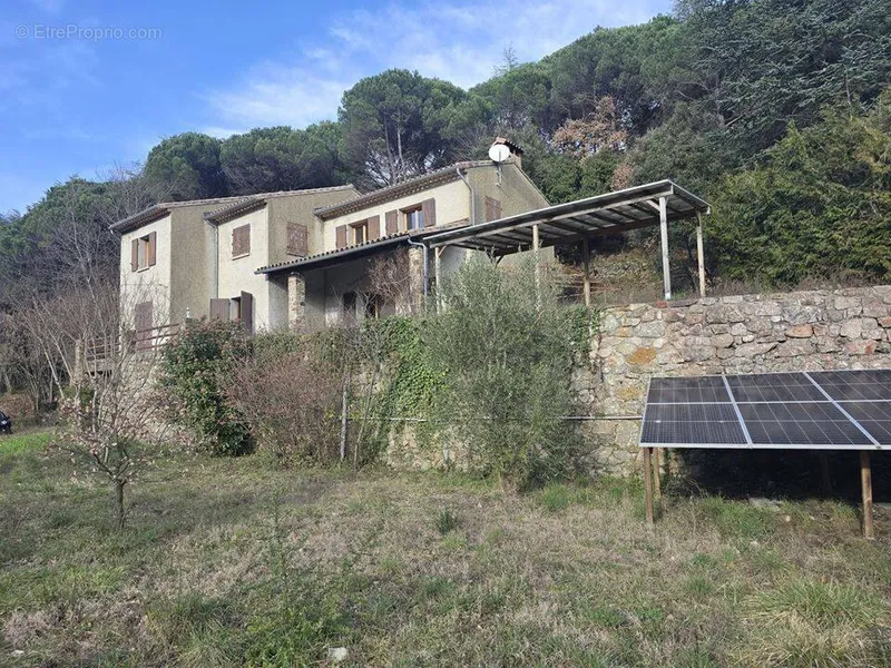 Photo Maison à Soudorgues au prix de 393 000€