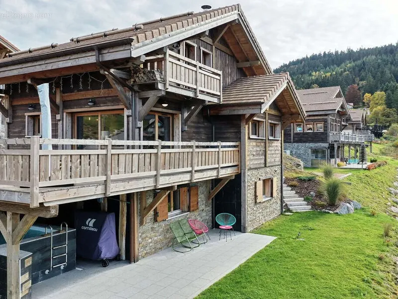 Photo Maison à Gerardmer au prix de 1 080 000€