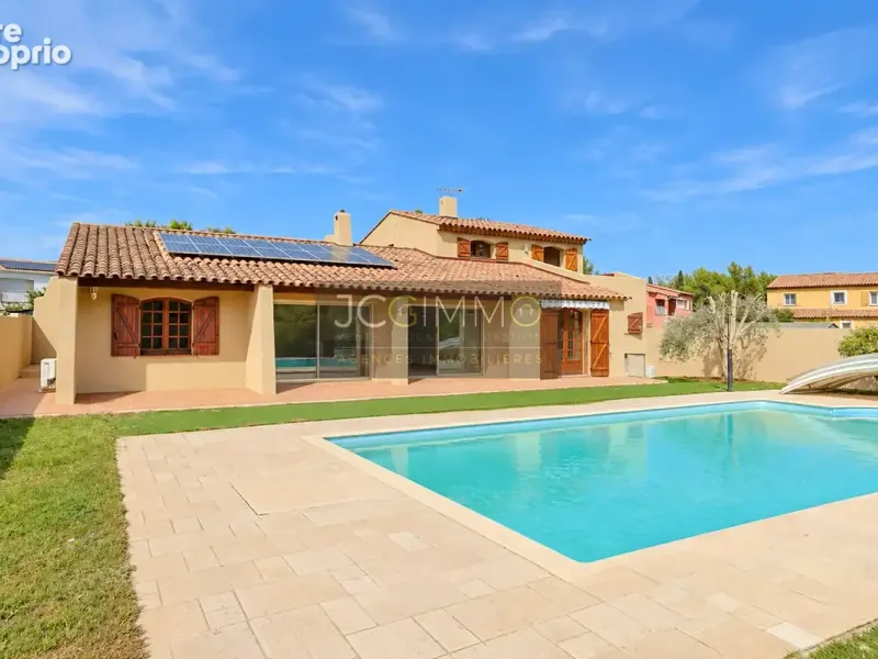 Photo Maison à La Crau au prix de 630 000€